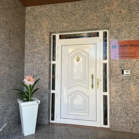 Hostal Valderas * Valderas (Castile and Leon)