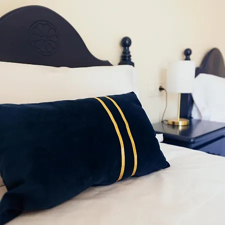 호텔 Hostal Valderas Valderas (Castile and Leon)