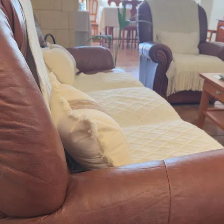 Hostal Valderas 호텔