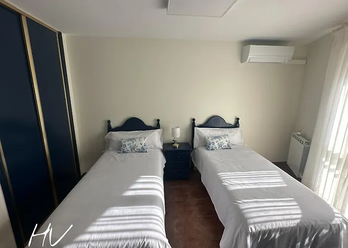 Hostal Valderas Hotel *