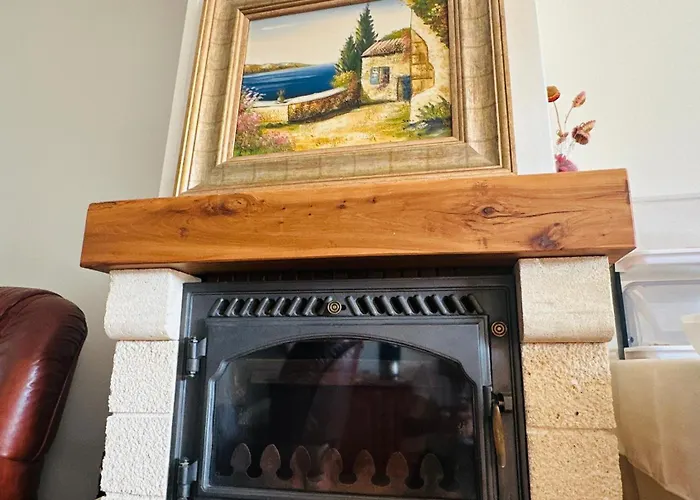 Hotel Hostal Valderas *