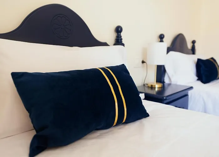 Hotel Hostal Valderas Valderas (Castile and Leon)